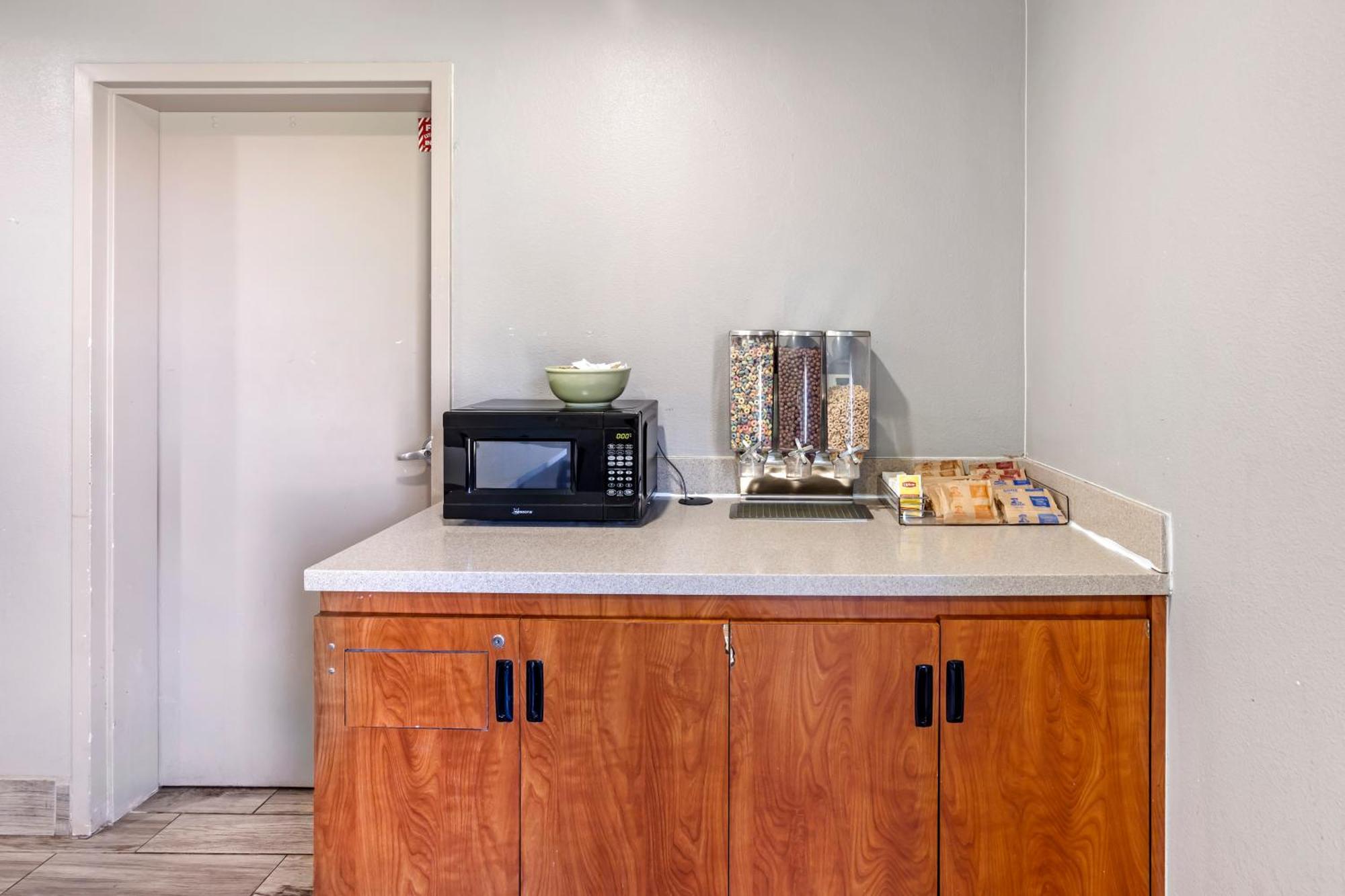 Quality Inn Clarksville - Exit 11 Ngoại thất bức ảnh